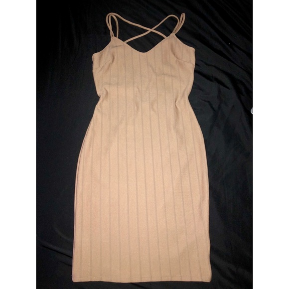 Dress - Picture 1 of 3